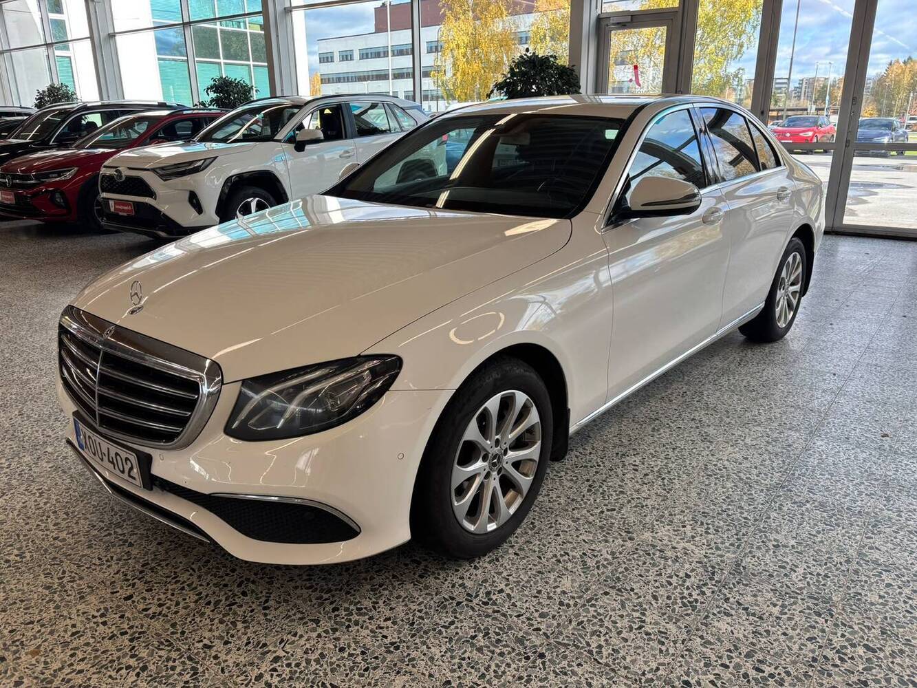 Mercedes-Benz E vaihtoauto