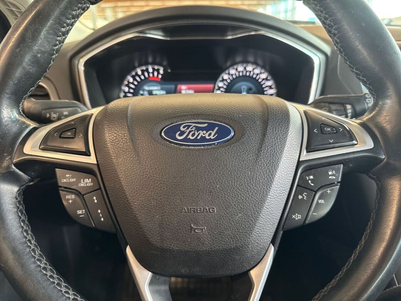 Ford Mondeo vaihtoauto