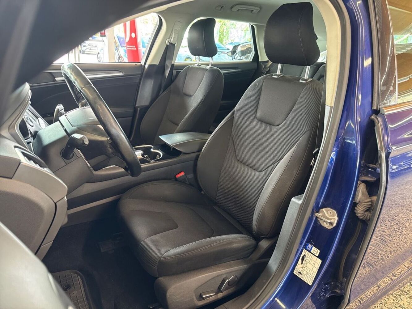 Ford Mondeo vaihtoauto
