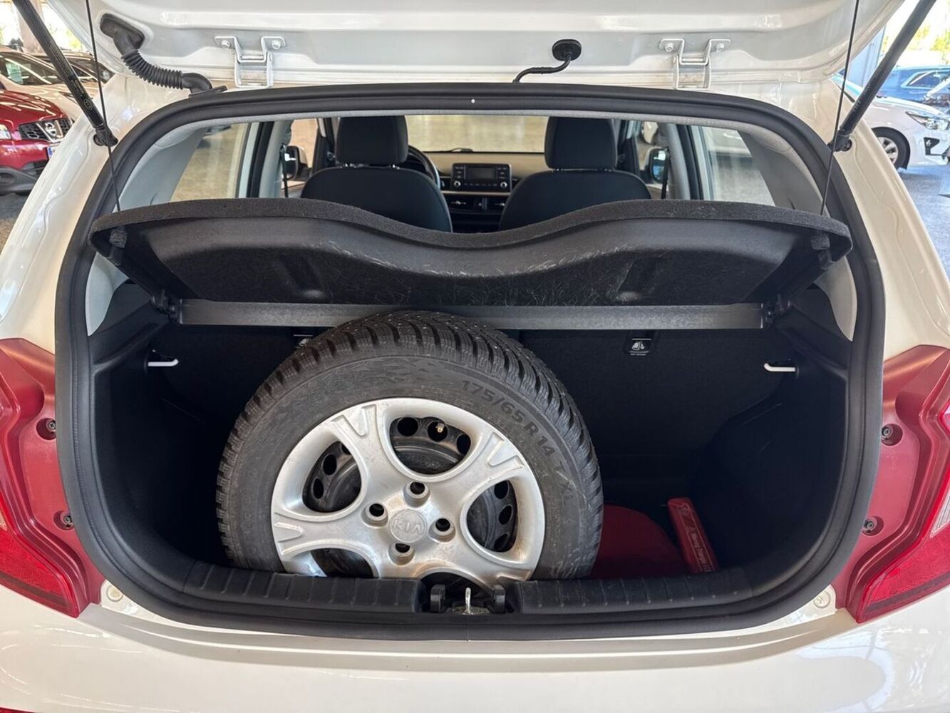 Kia Picanto vaihtoauto