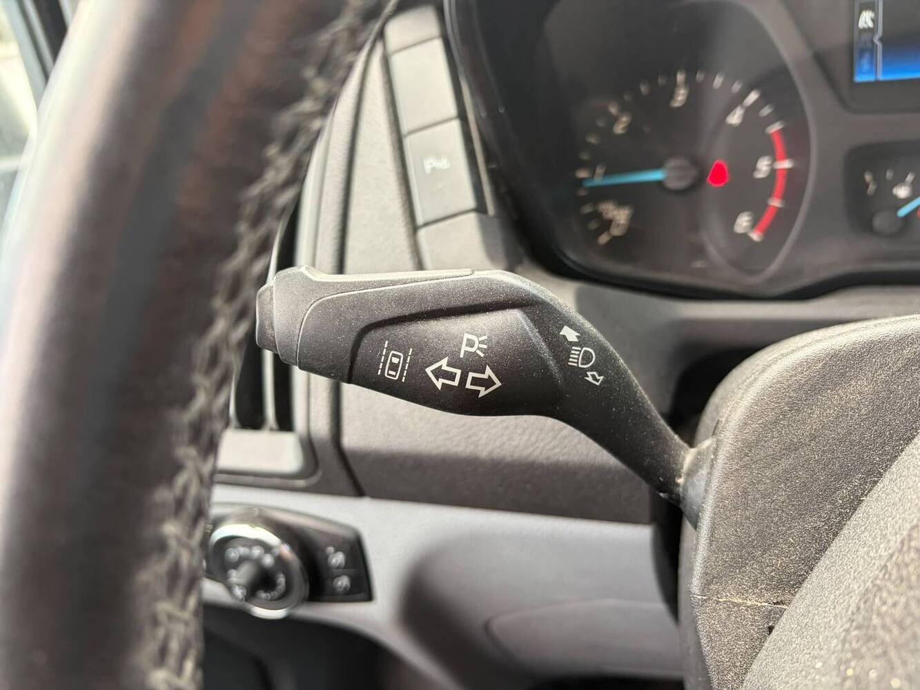 Ford Transit vaihtoauto