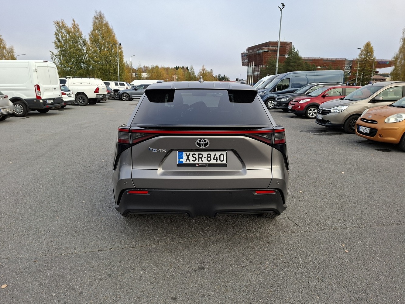Toyota bZ4X vaihtoauto