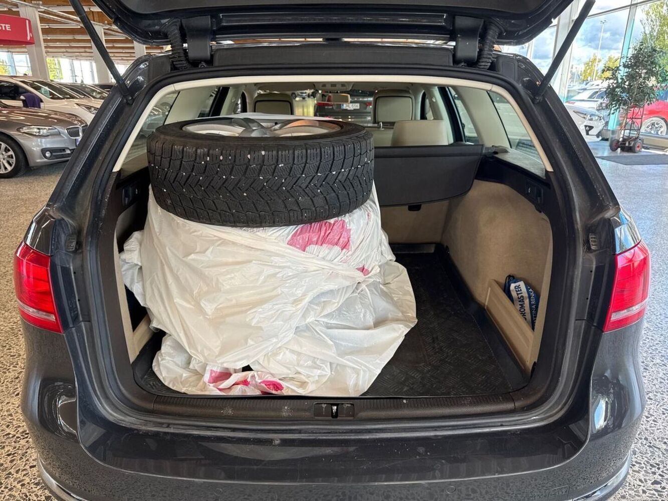 Volkswagen Passat vaihtoauto