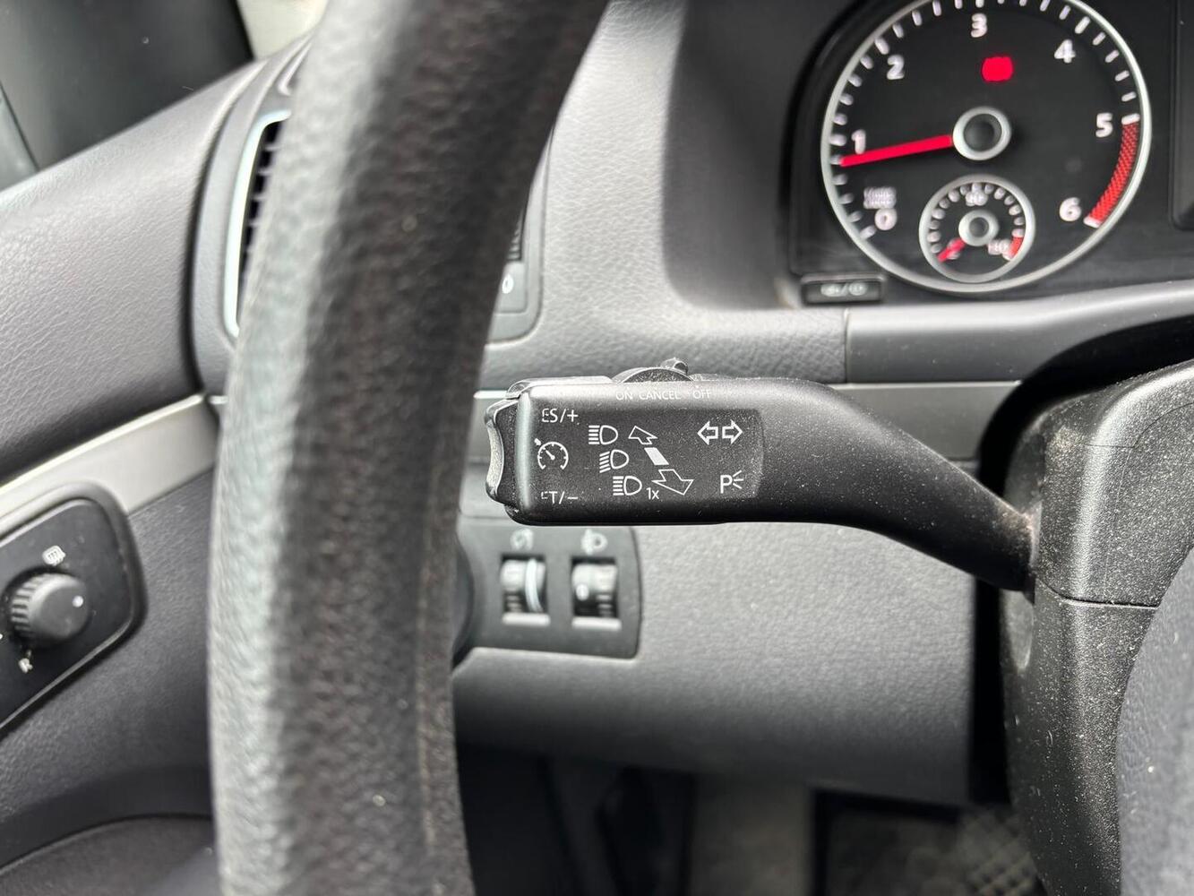 Volkswagen Touran vaihtoauto