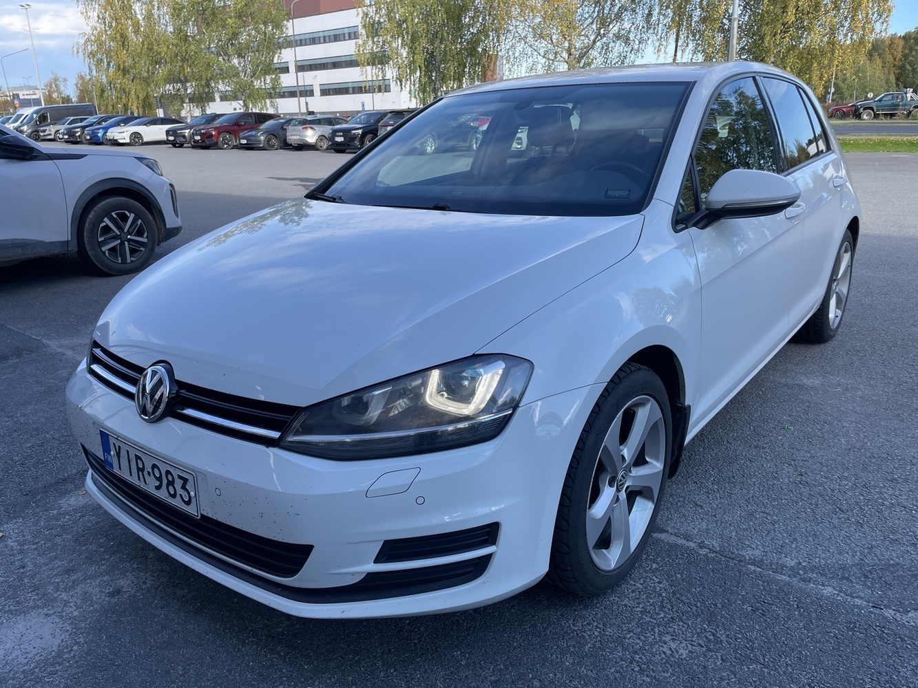 Volkswagen Golf vaihtoauto