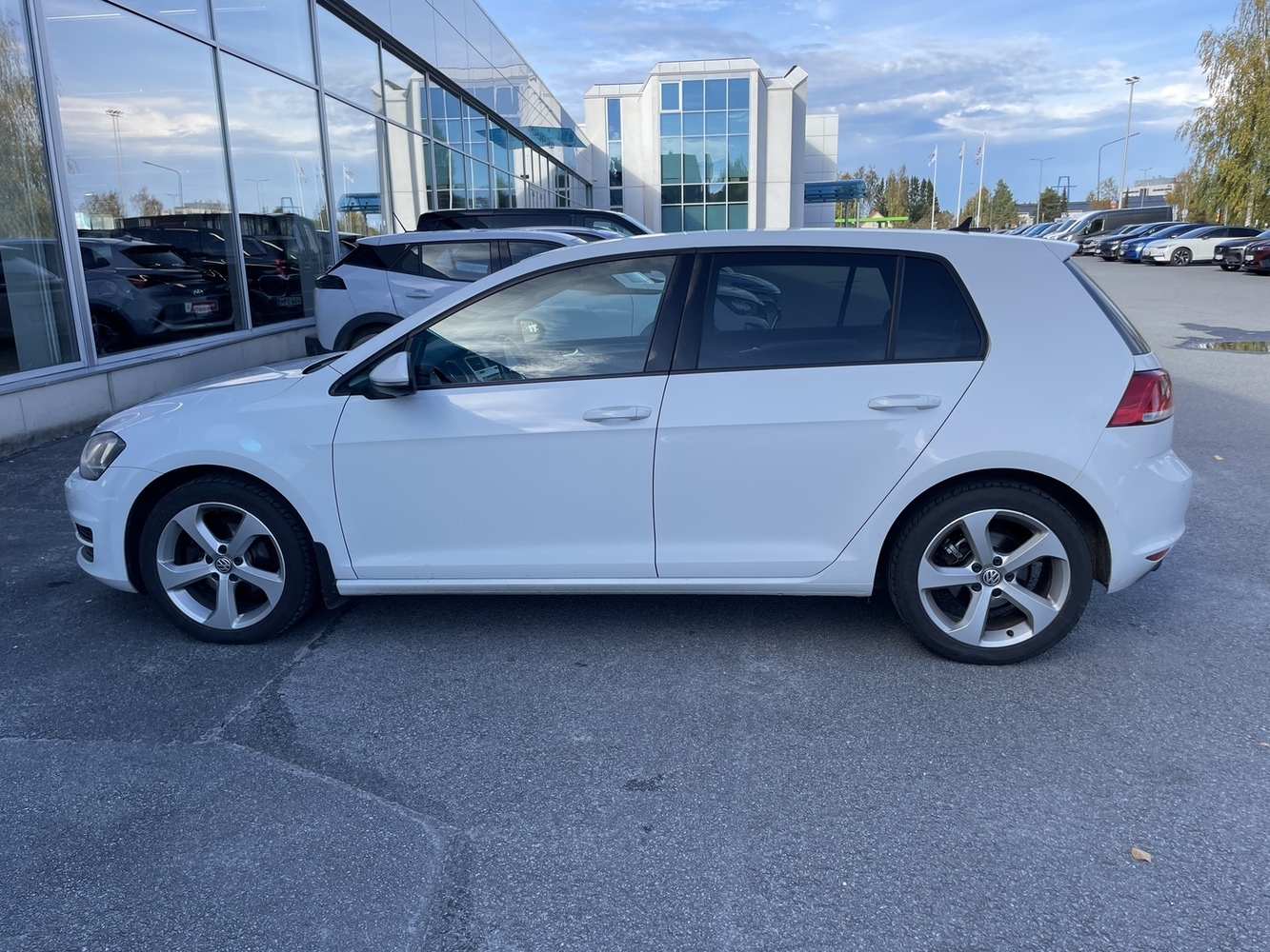 Volkswagen Golf vaihtoauto