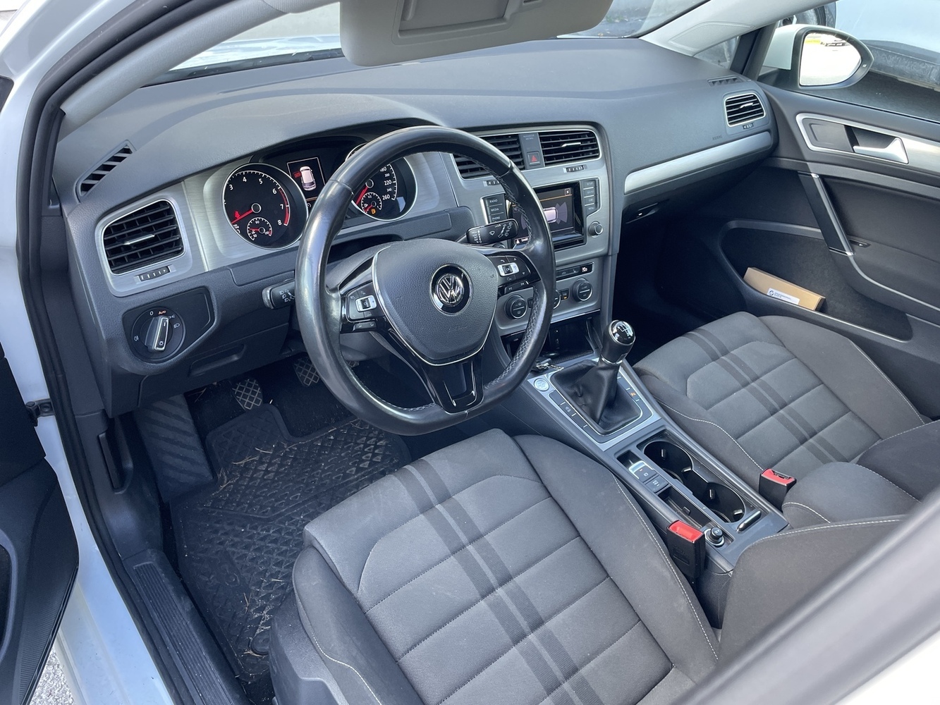 Volkswagen Golf vaihtoauto