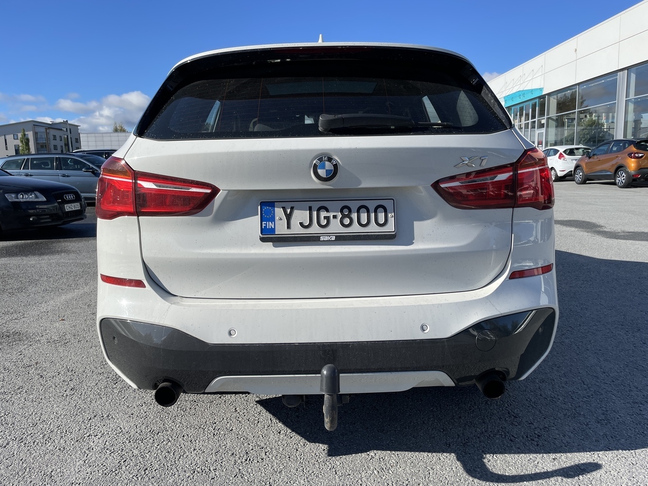 BMW X1 vaihtoauto