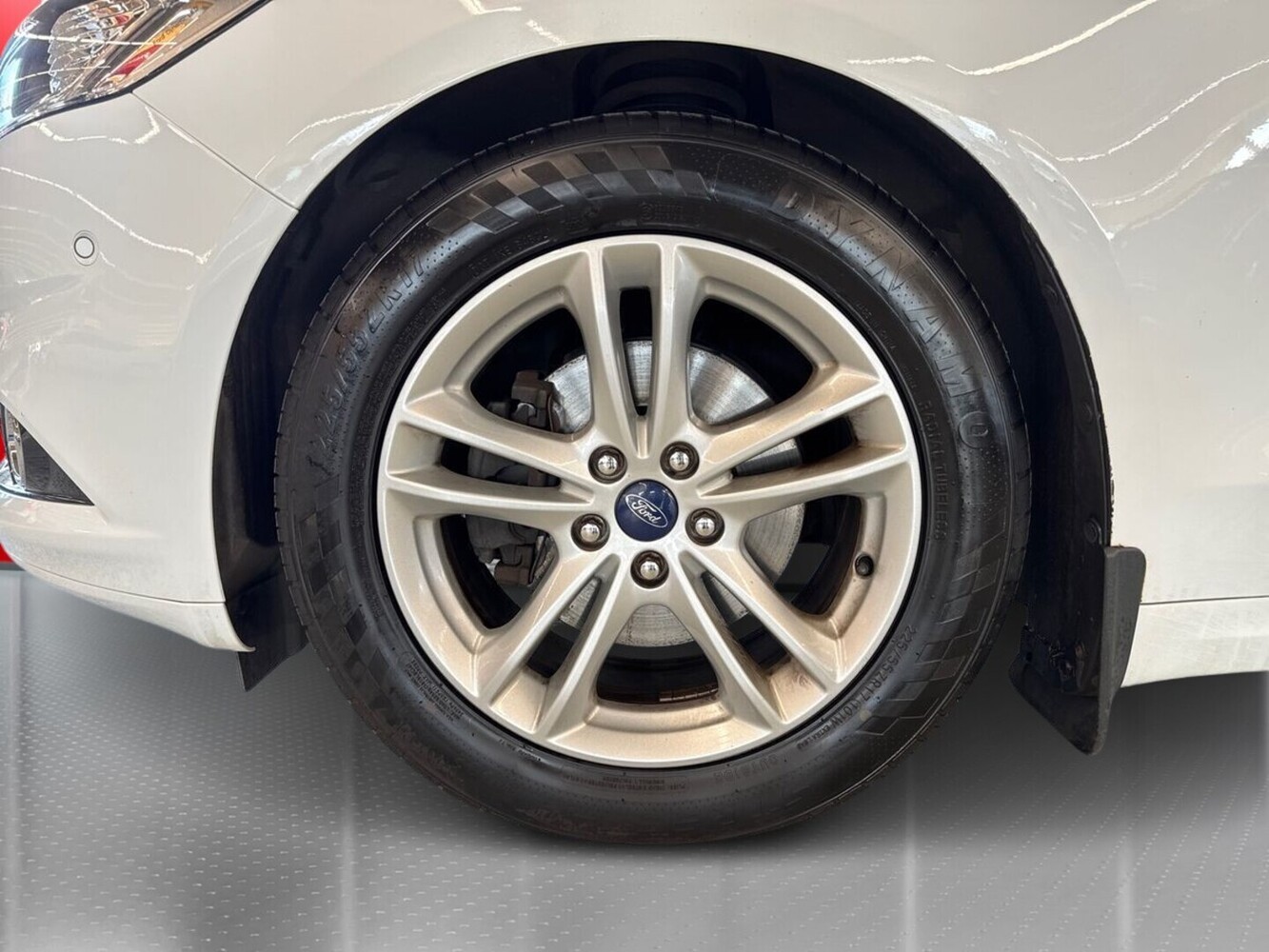 Ford Mondeo vaihtoauto