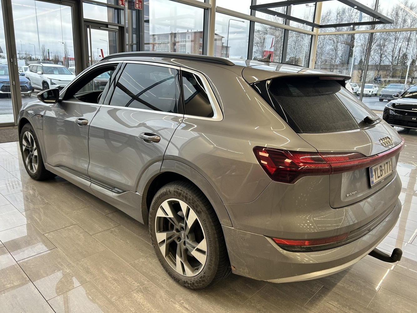 Audi e-tron vaihtoauto