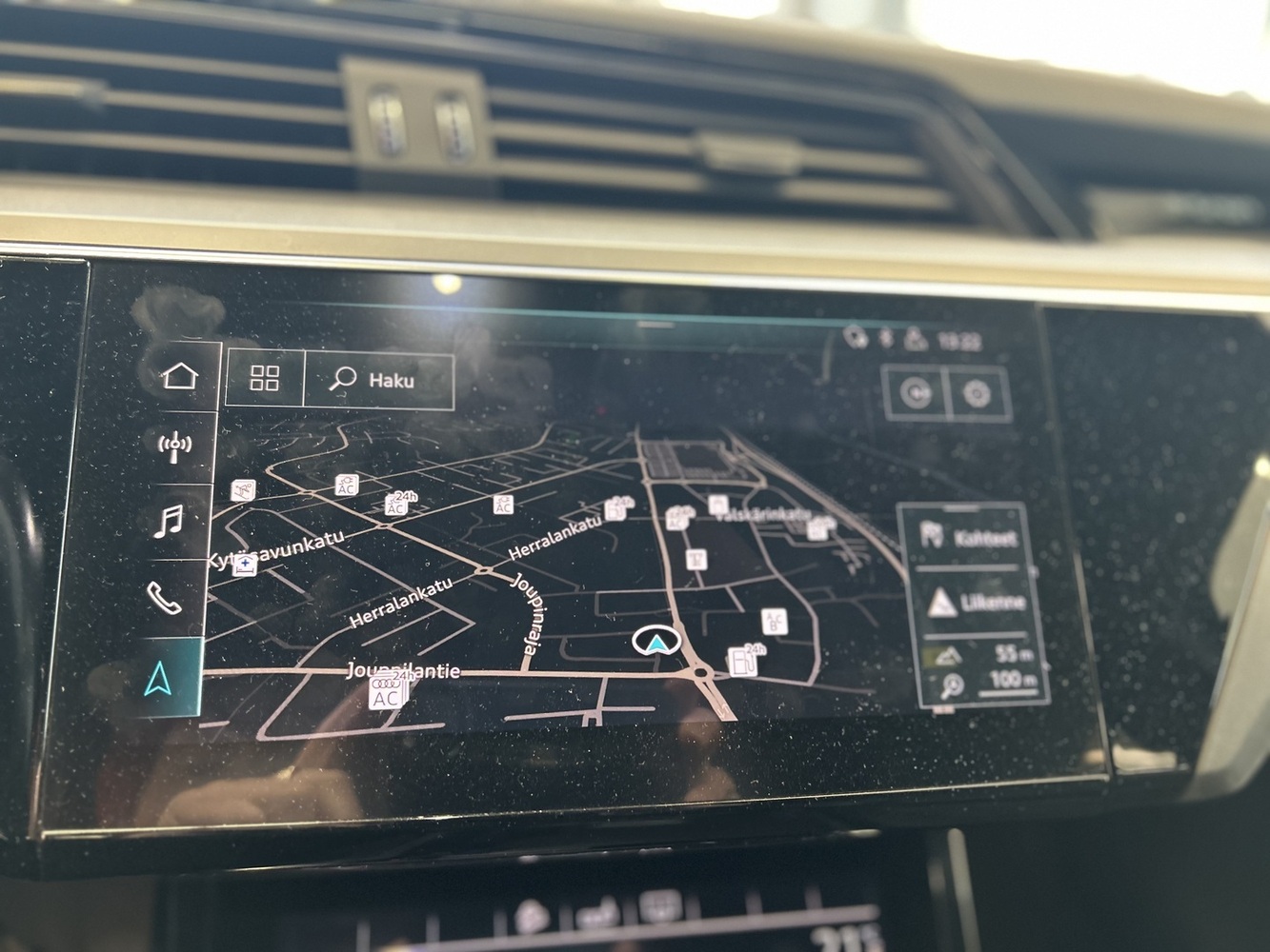 Audi e-tron vaihtoauto