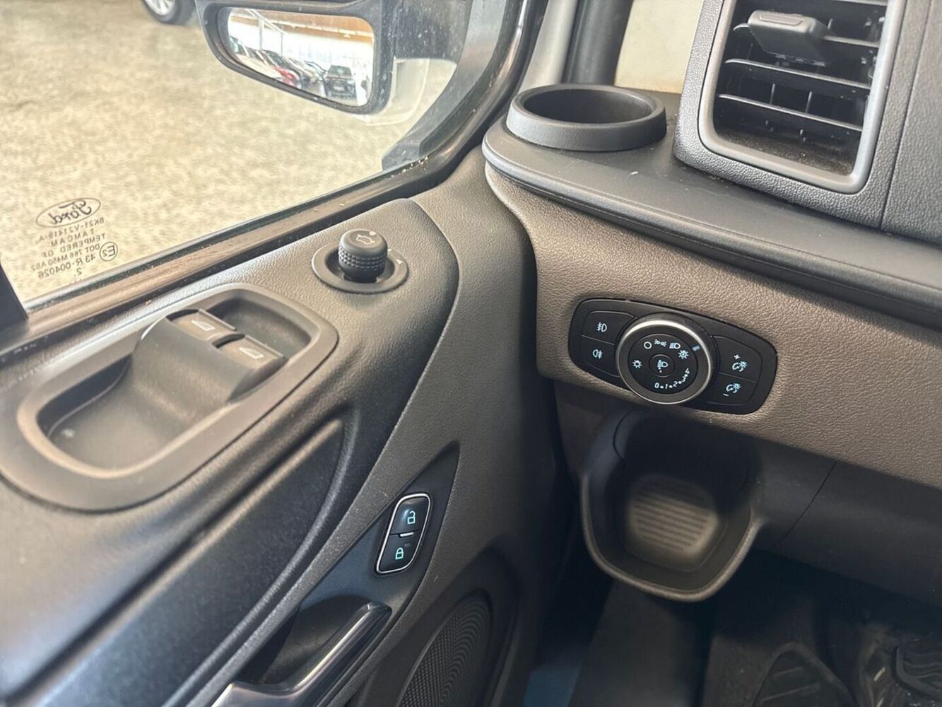 Ford Transit Custom vaihtoauto