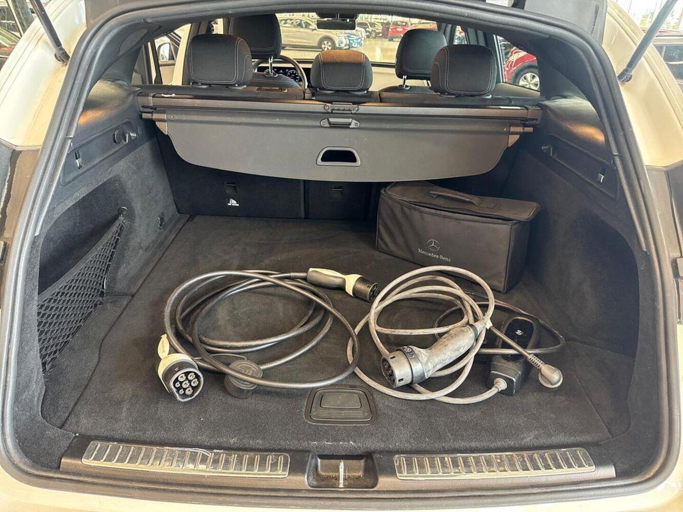 Mercedes-Benz EQC vaihtoauto