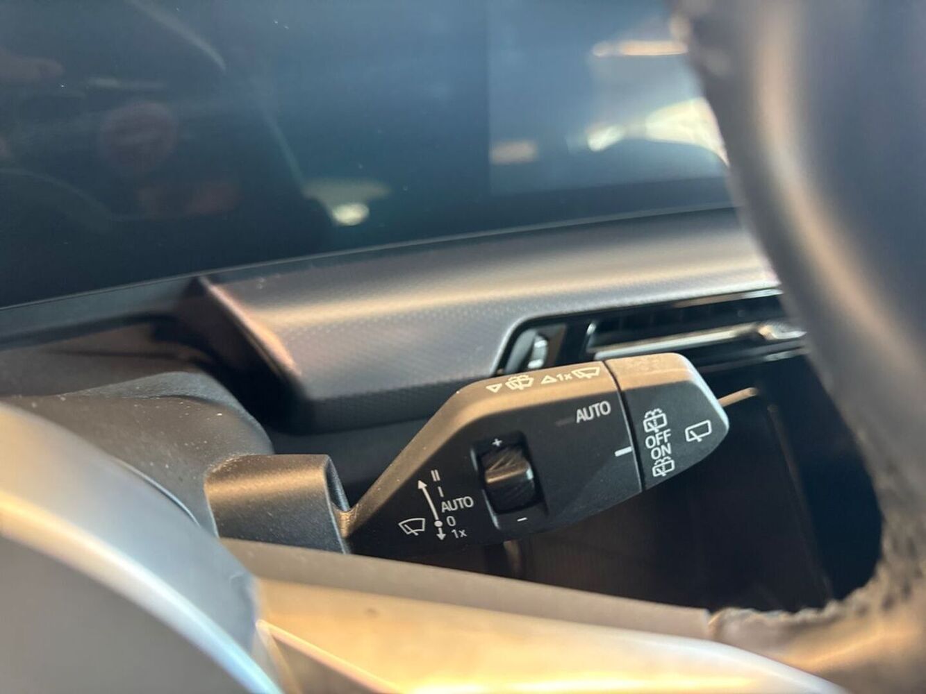 BMW iX1 vaihtoauto