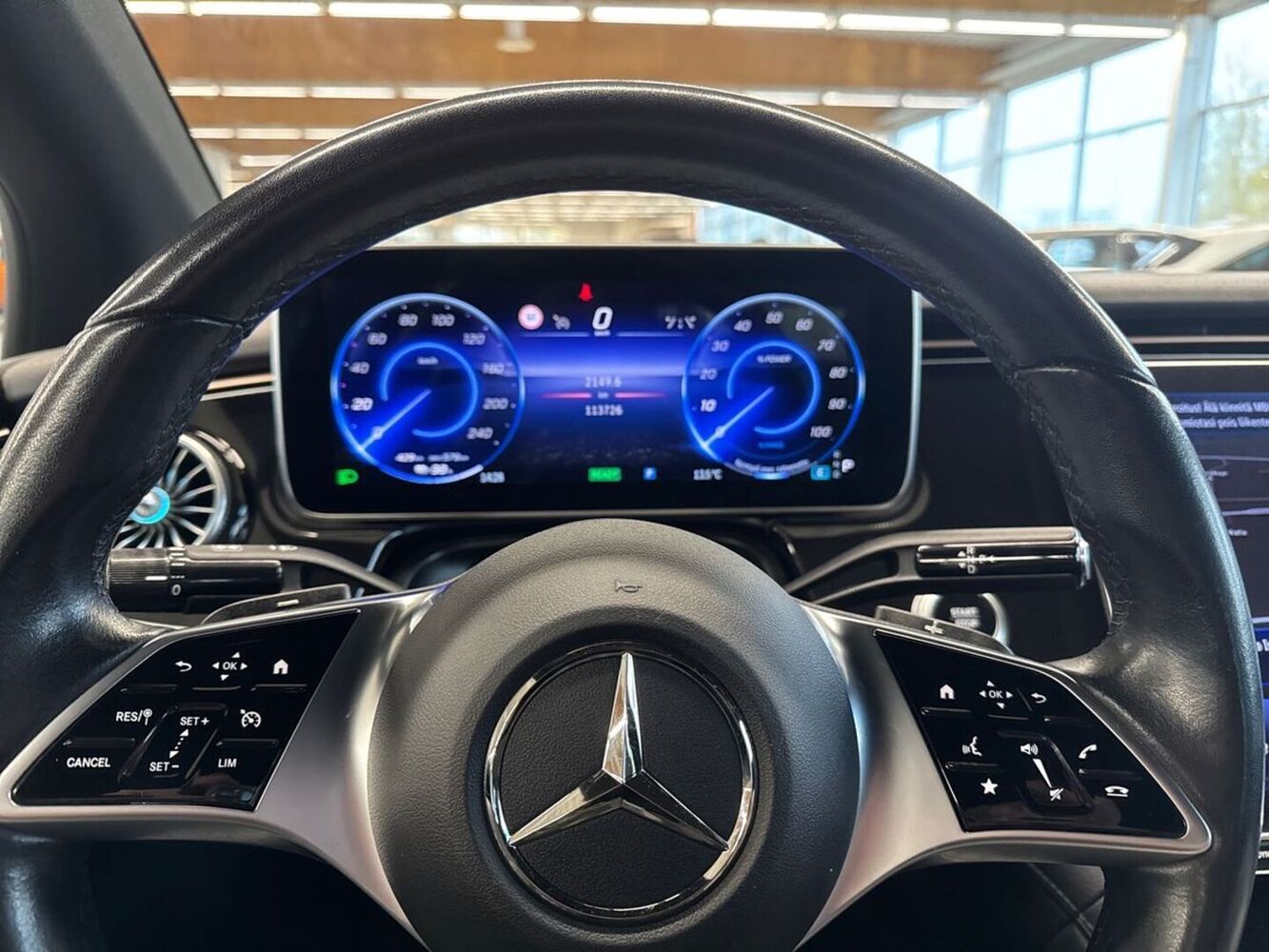 Mercedes-Benz EQE vaihtoauto