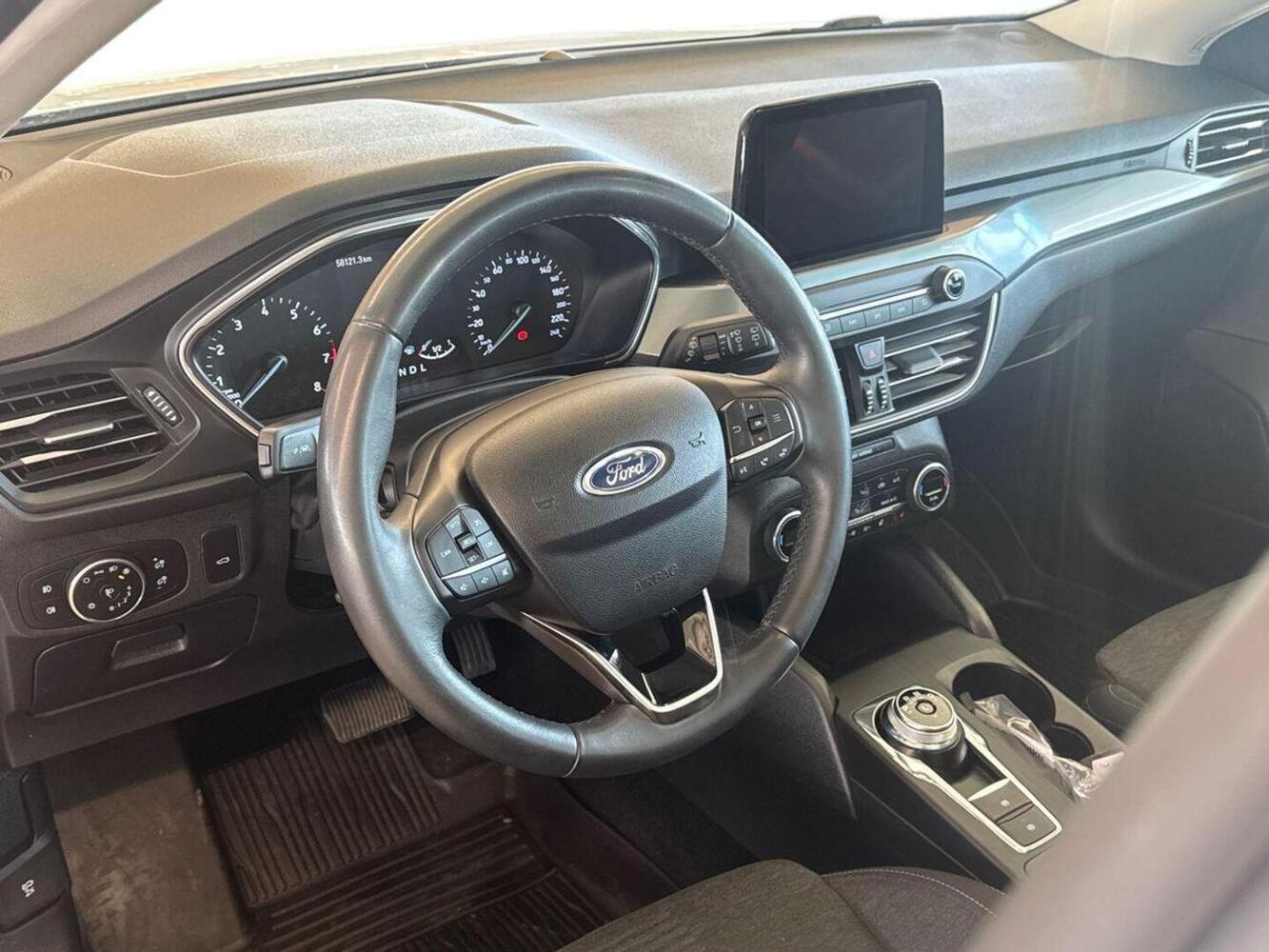 Ford Focus vaihtoauto
