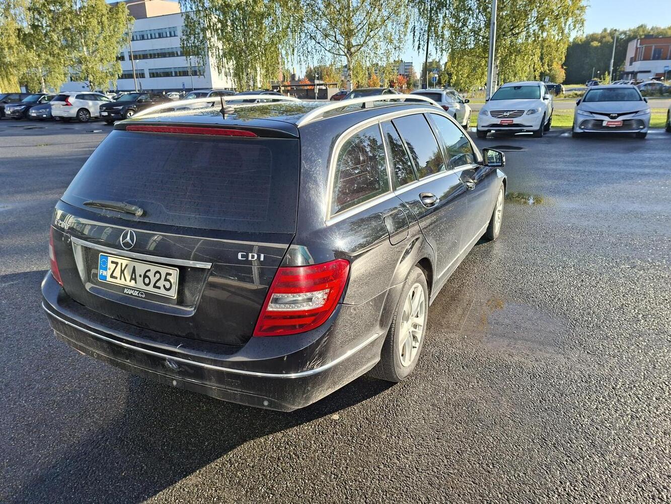 Mercedes-Benz C vaihtoauto