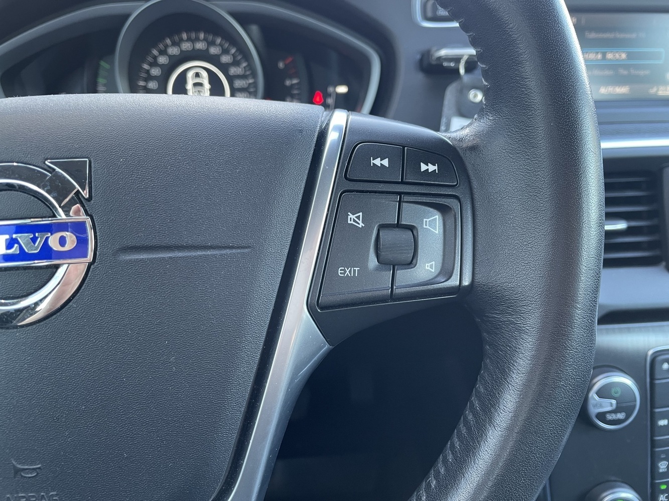 Volvo V40 vaihtoauto