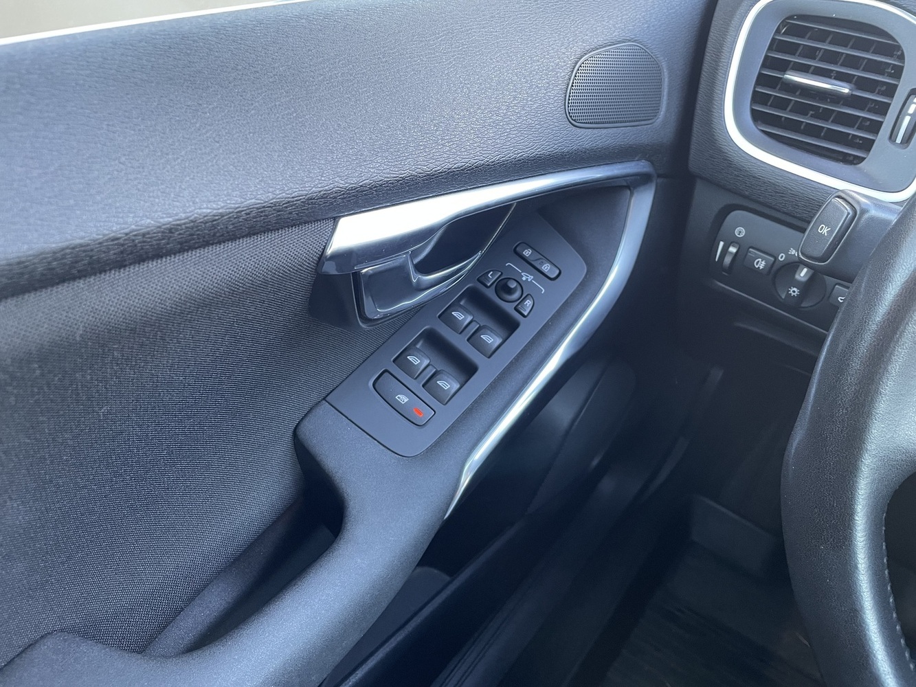 Volvo V40 vaihtoauto