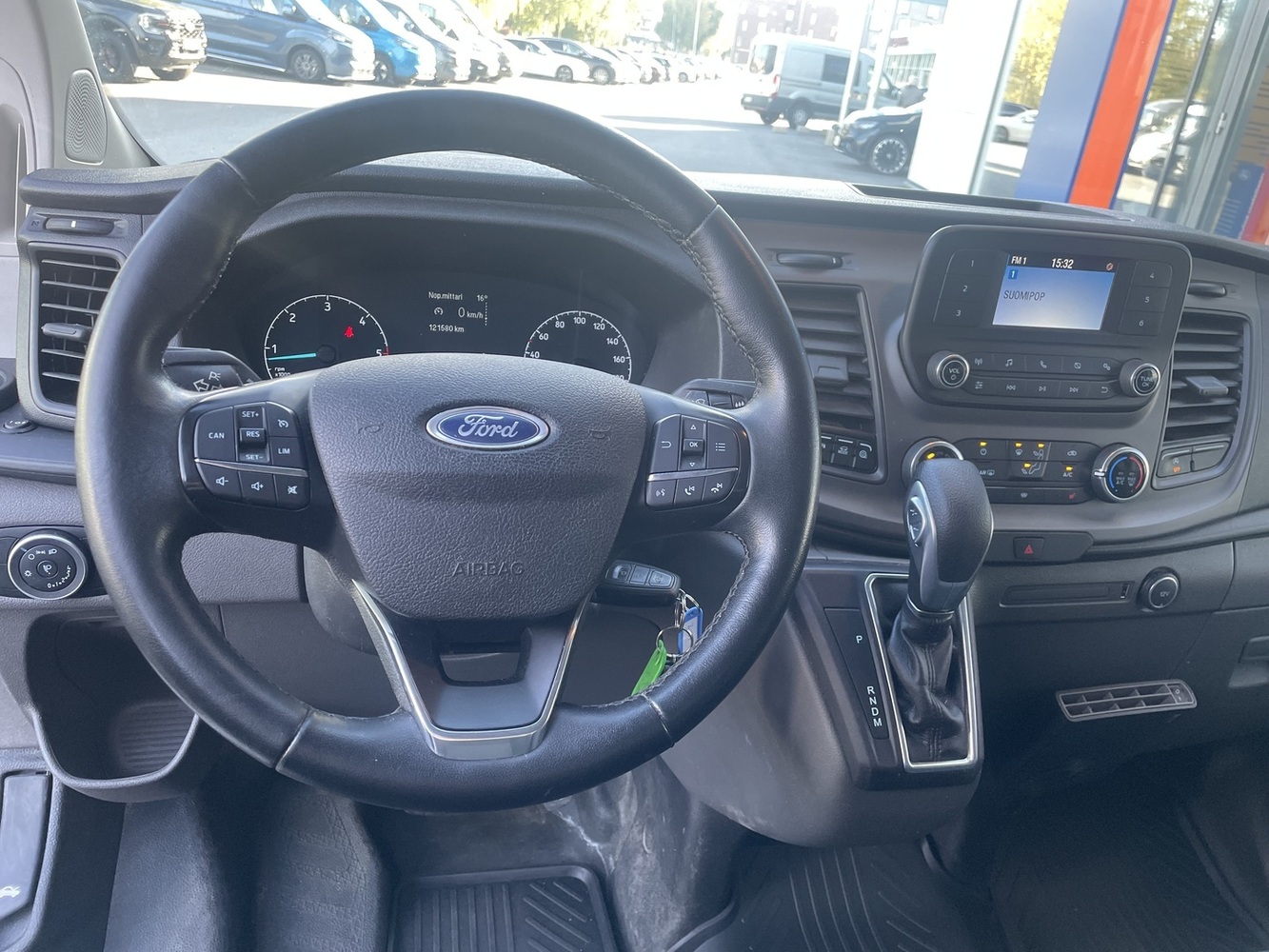 Ford Transit Custom vaihtoauto
