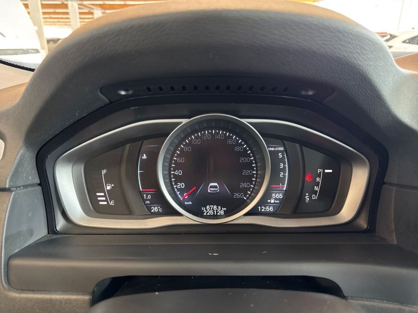 Volvo V70 vaihtoauto