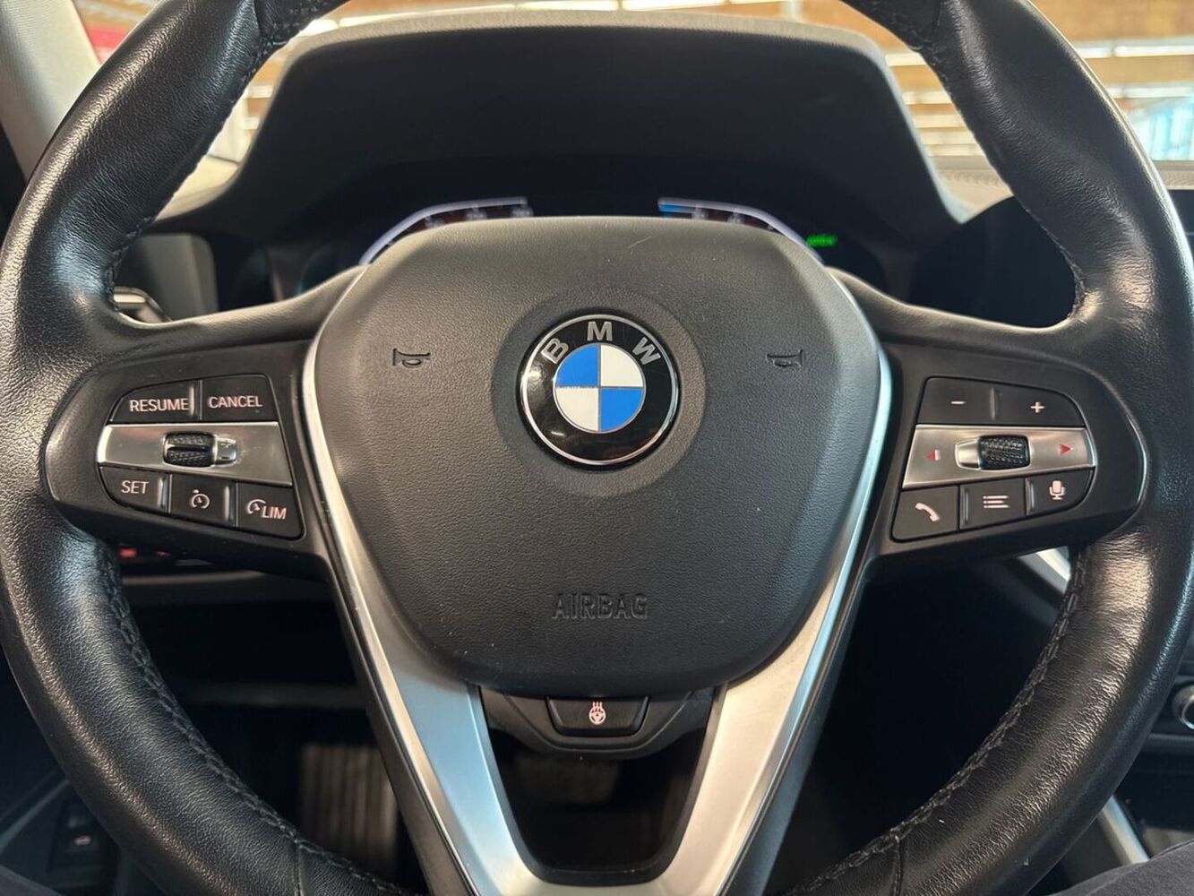 BMW 320 vaihtoauto