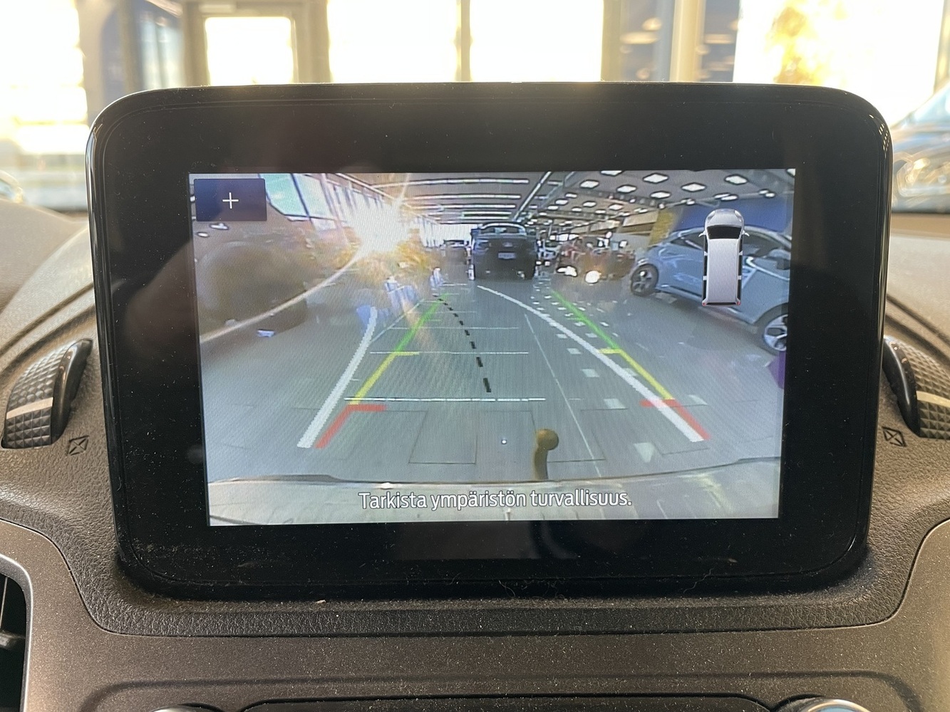 Ford Transit Connect vaihtoauto