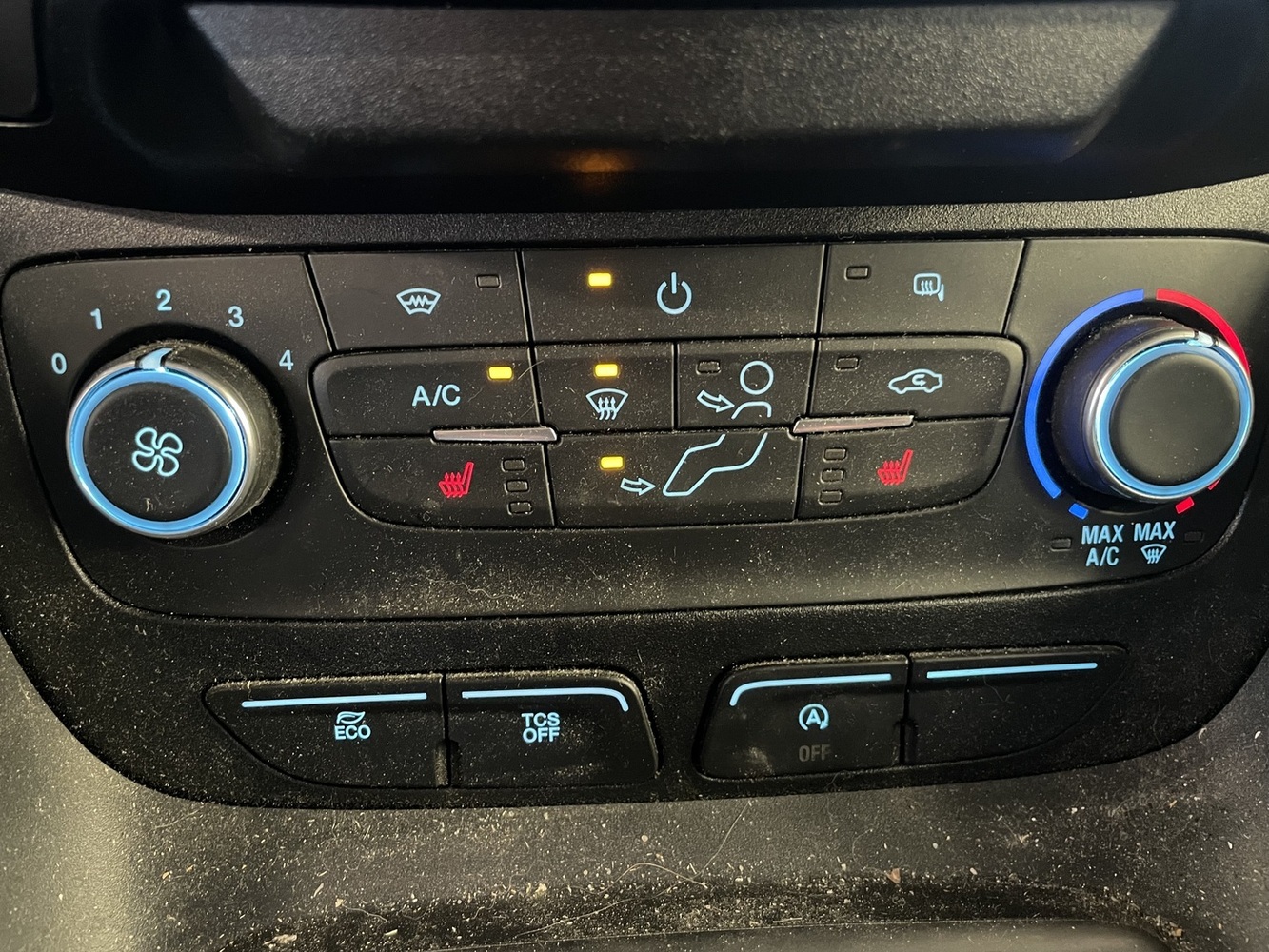 Ford Transit Connect vaihtoauto
