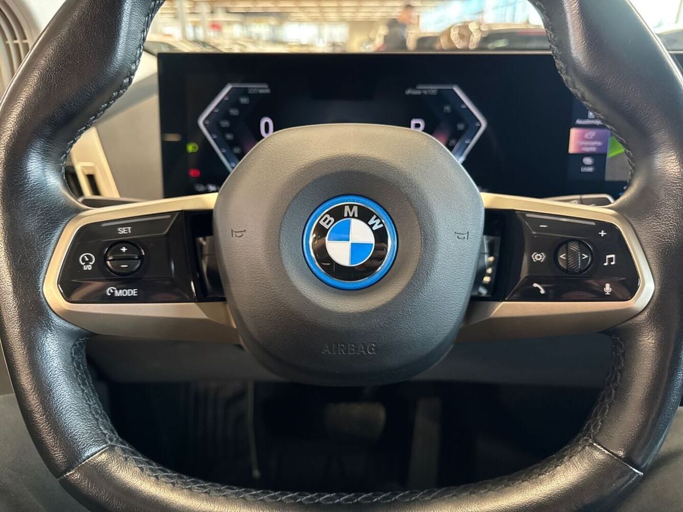 BMW iX vaihtoauto