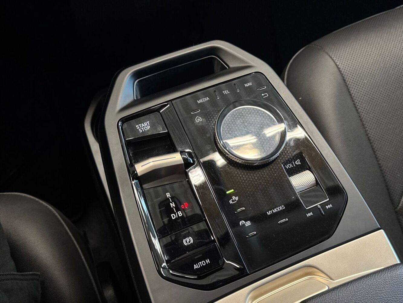 BMW iX vaihtoauto