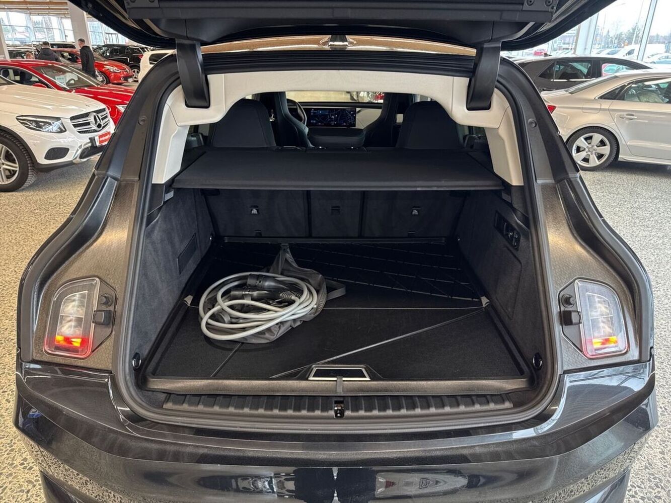 BMW iX vaihtoauto