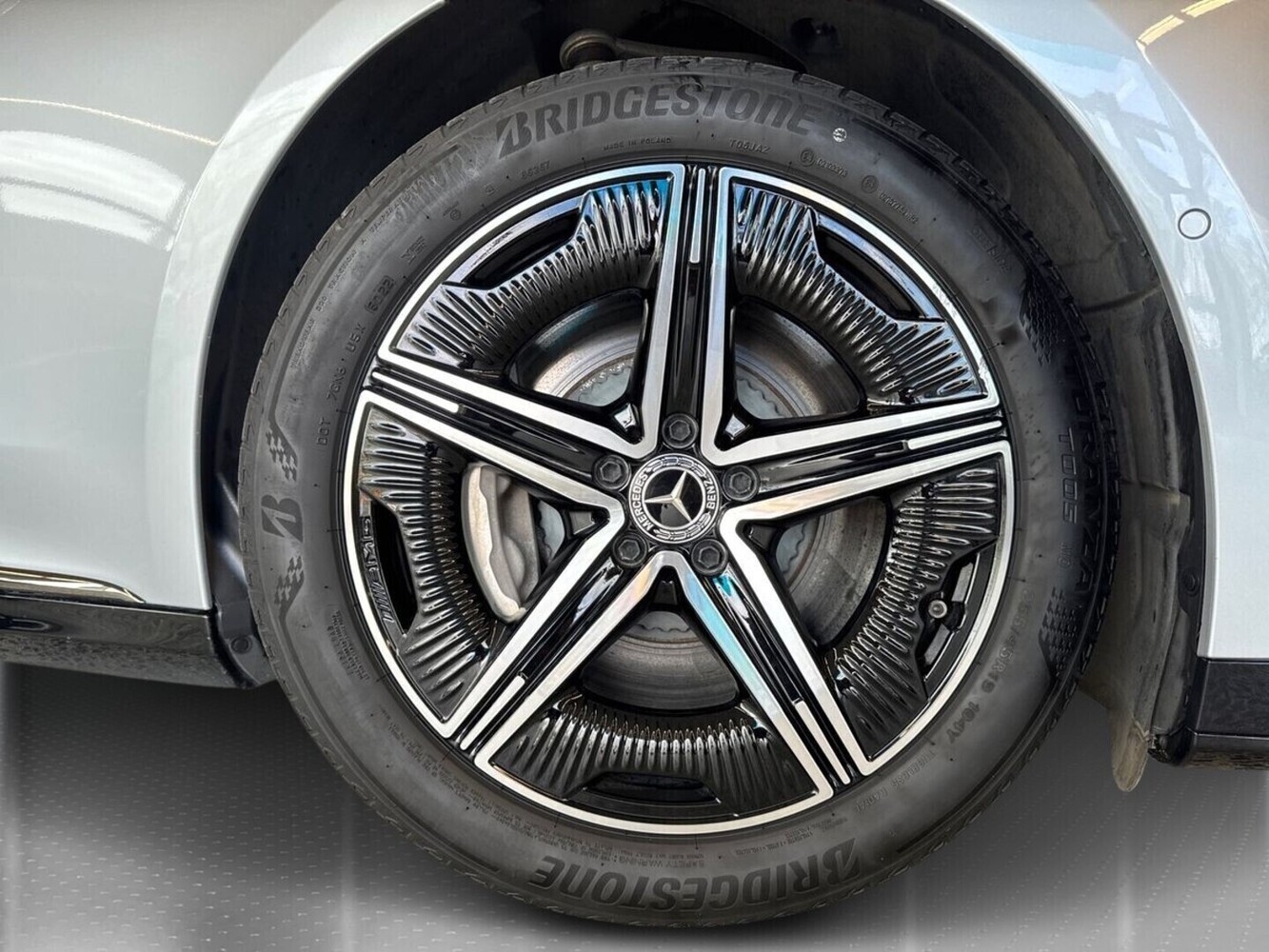 Mercedes-Benz EQE vaihtoauto