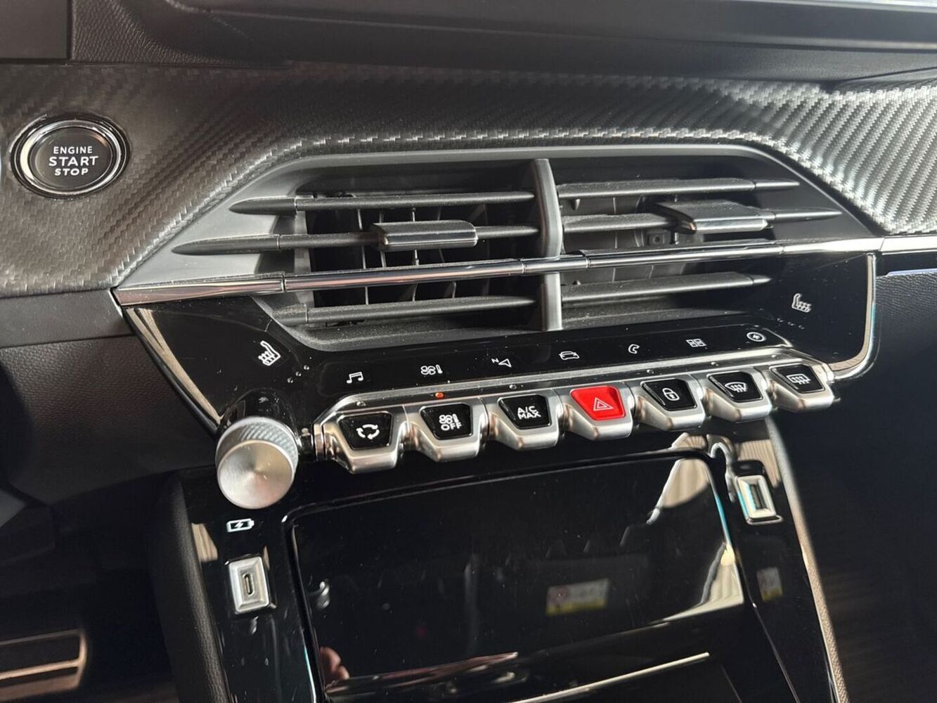 Peugeot e-208 vaihtoauto