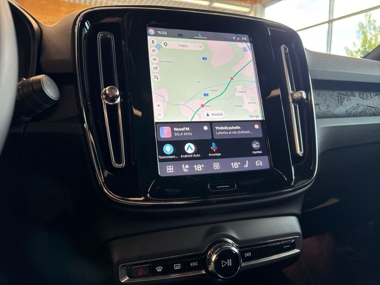 Volvo C40 vaihtoauto