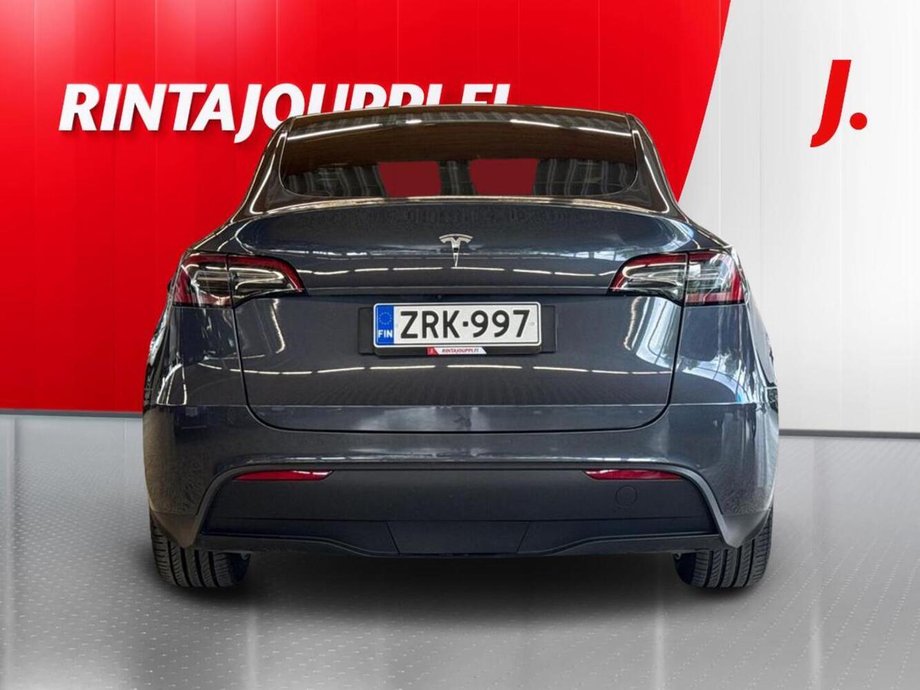 Tesla Model Y vaihtoauto