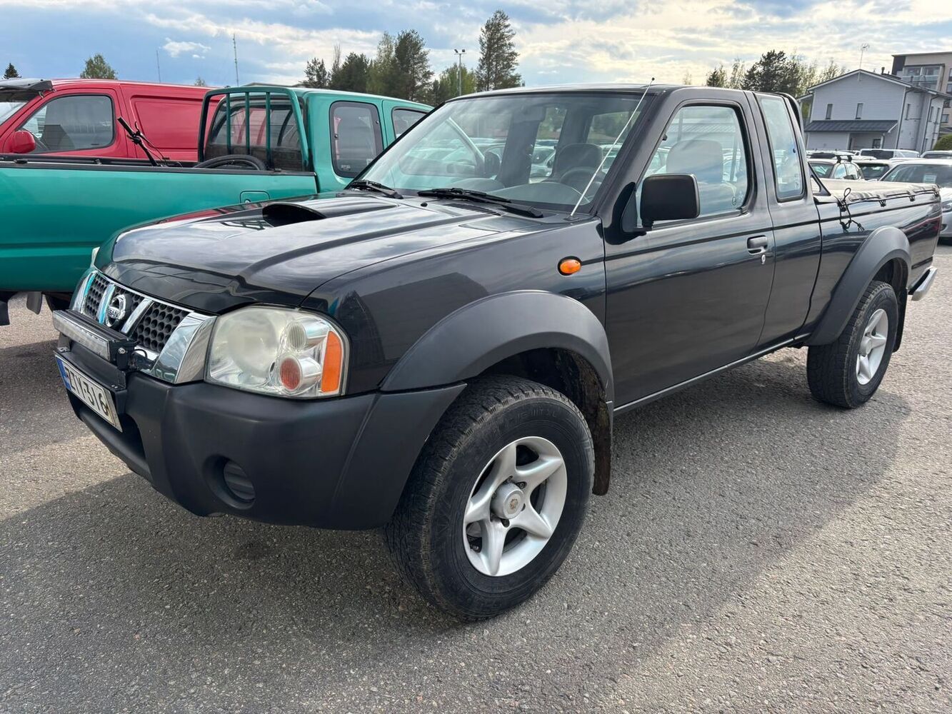 Nissan Navara vaihtoauto