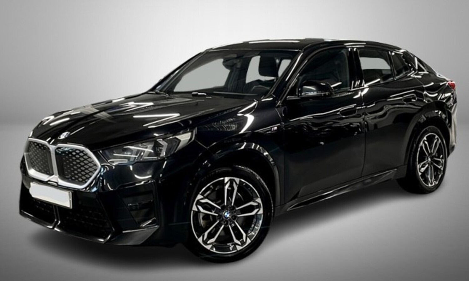 BMW iX2 vaihtoauto