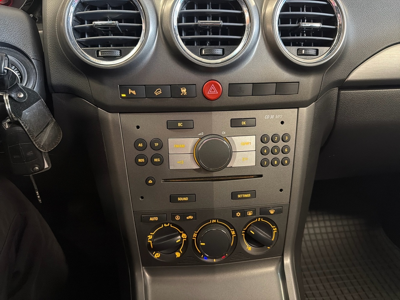 Opel Antara vaihtoauto