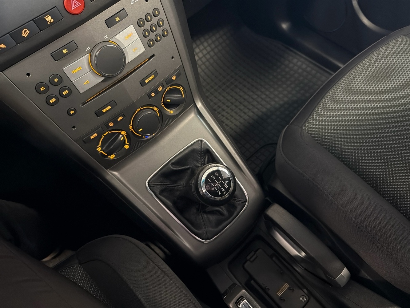 Opel Antara vaihtoauto