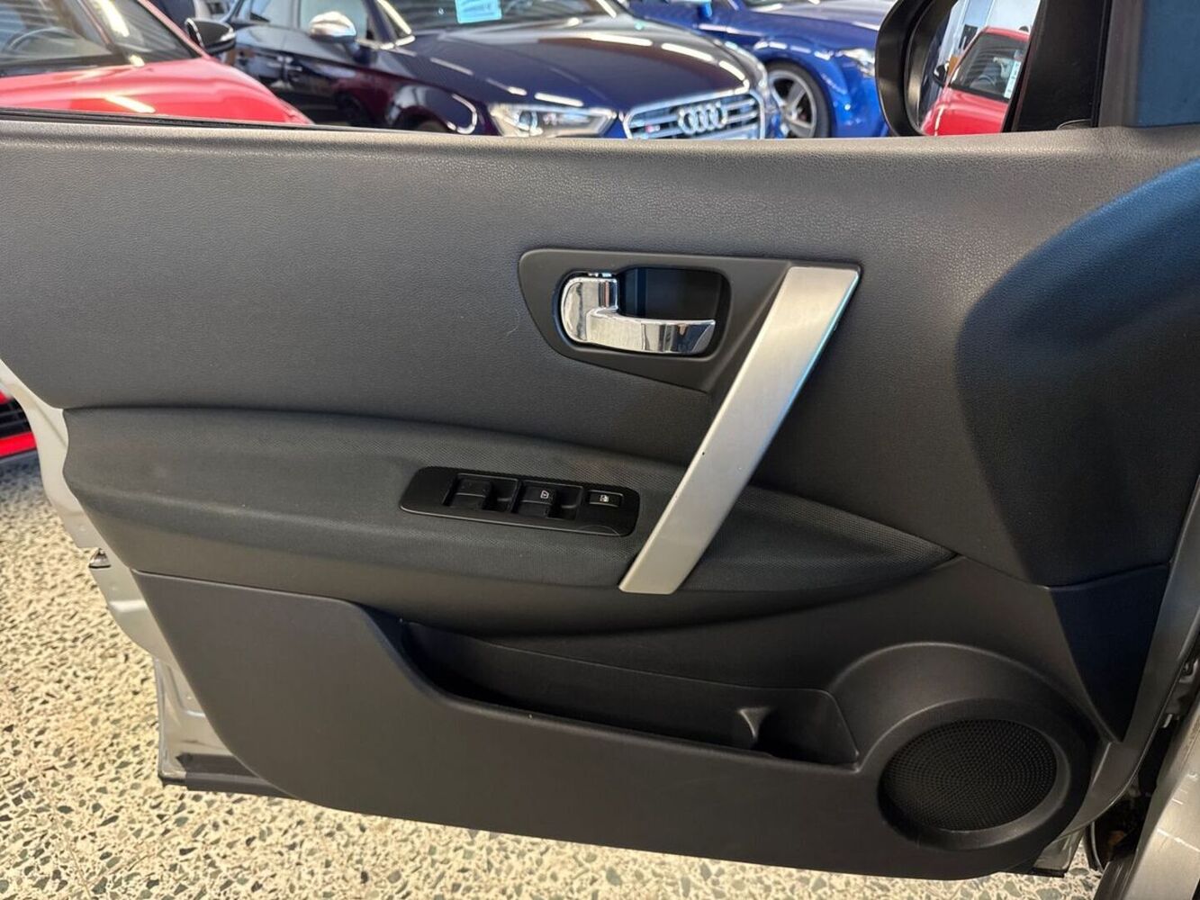 Nissan Qashqai+2 vaihtoauto