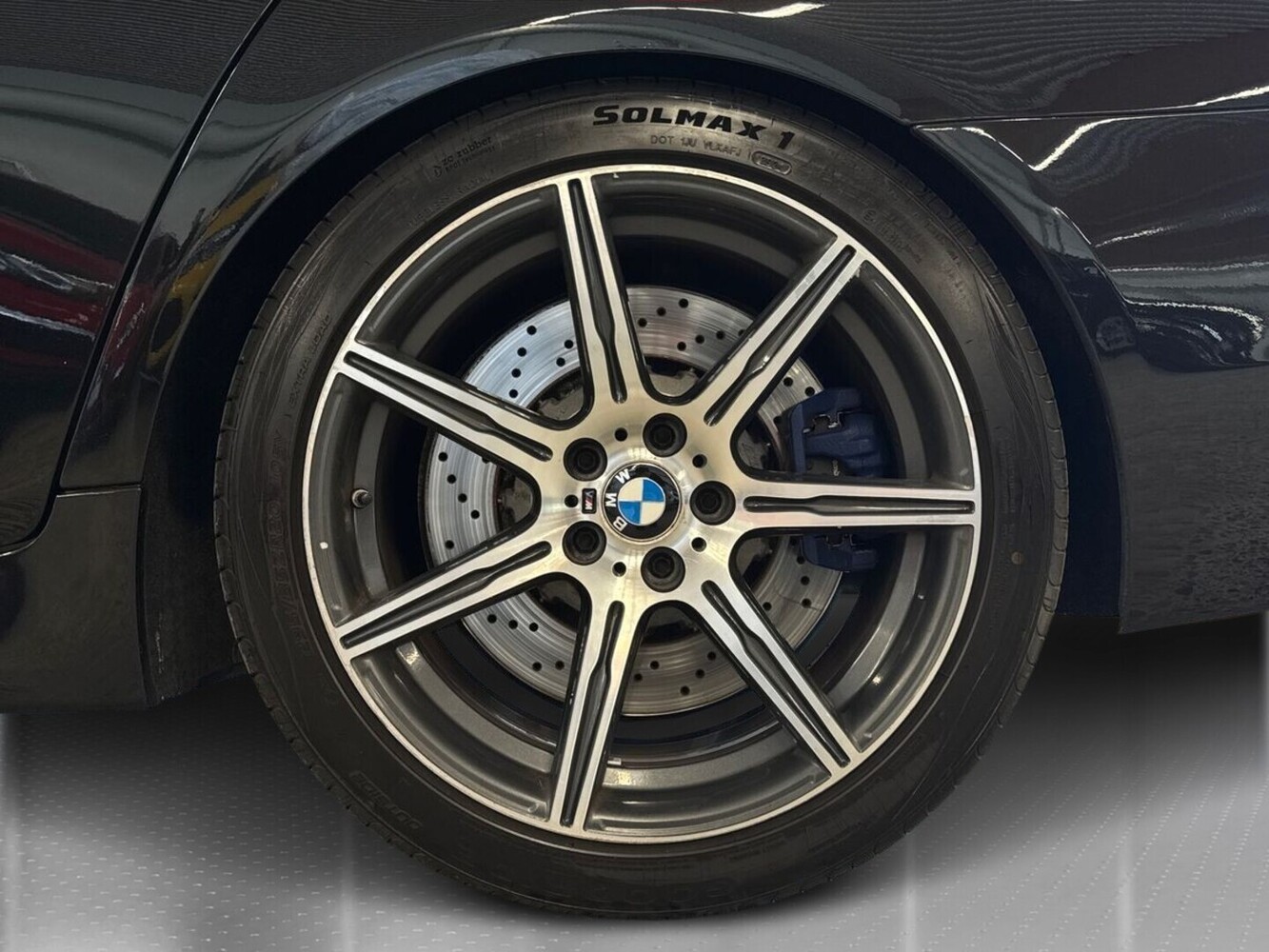 BMW M5 vaihtoauto