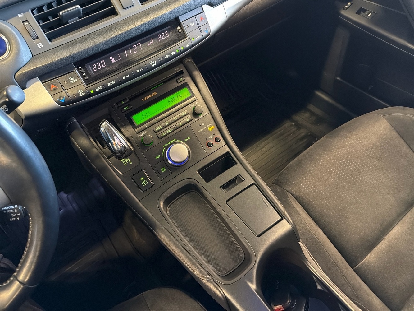 Lexus CT vaihtoauto