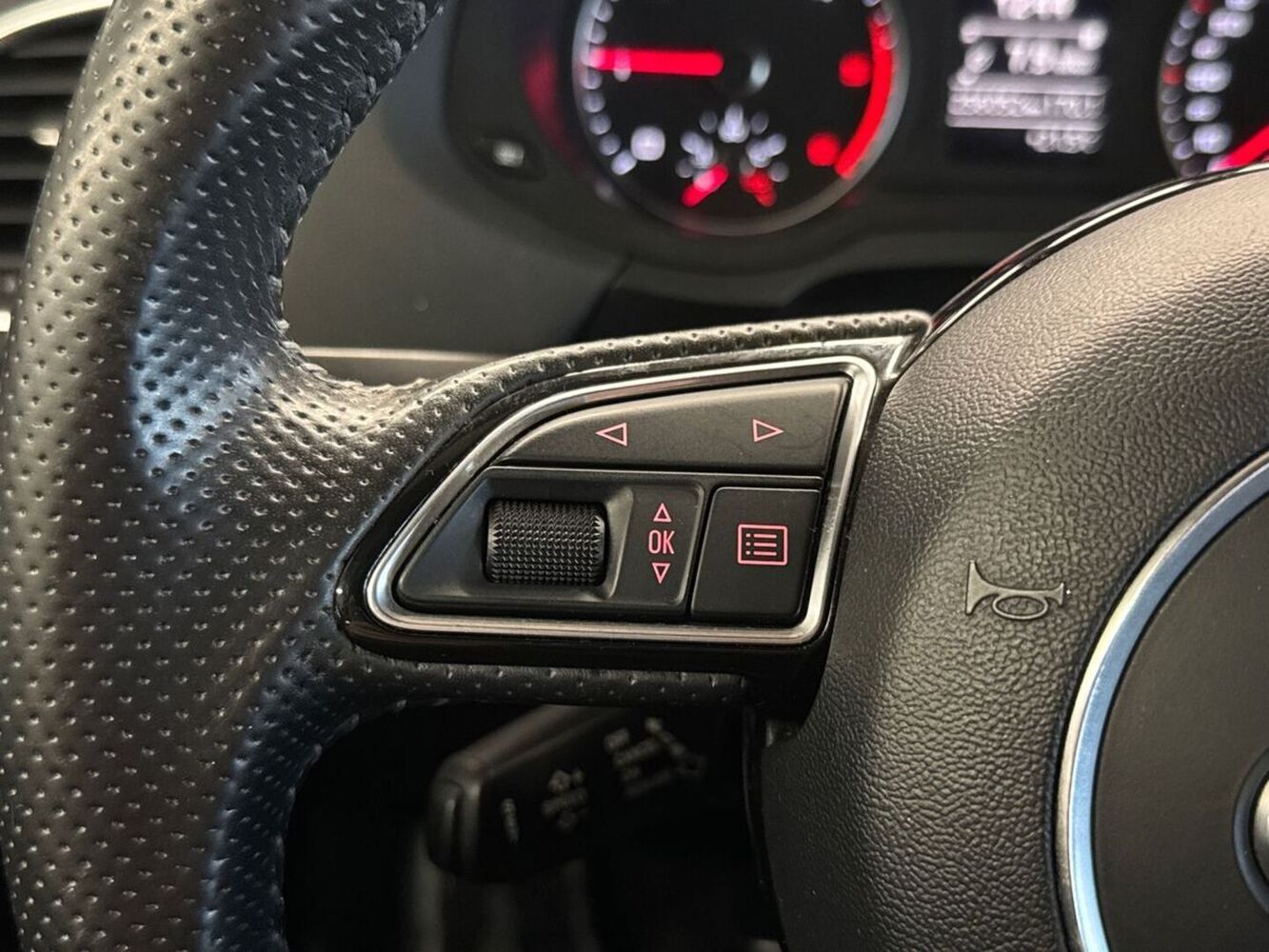 Audi Q3 vaihtoauto