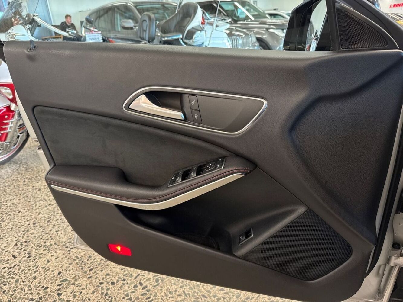 Mercedes-Benz CLA-sarja vaihtoauto