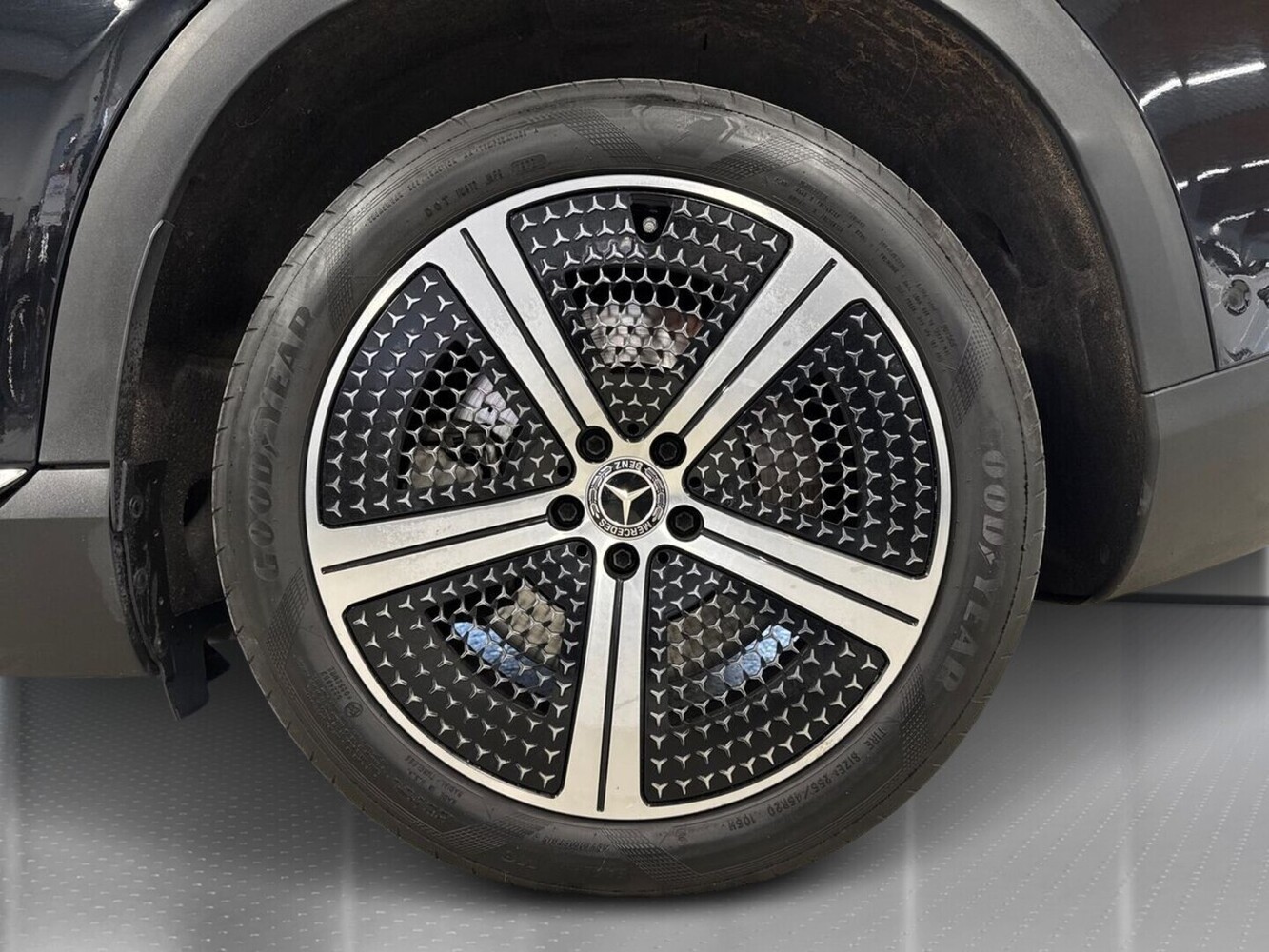 Mercedes-Benz EQE vaihtoauto