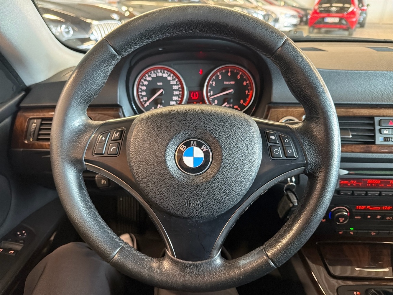 BMW 325 vaihtoauto