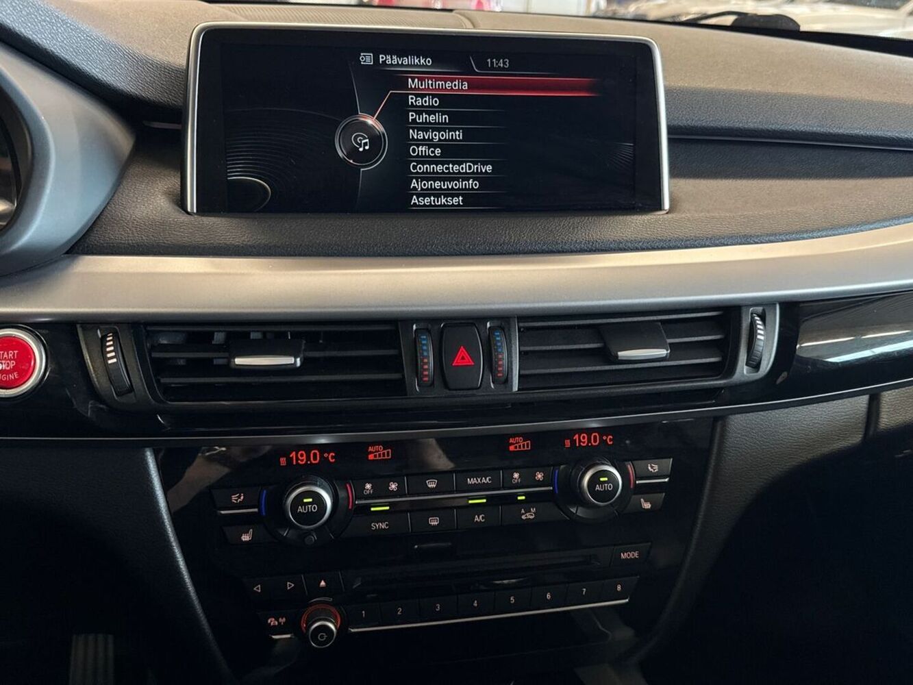 BMW X5 vaihtoauto