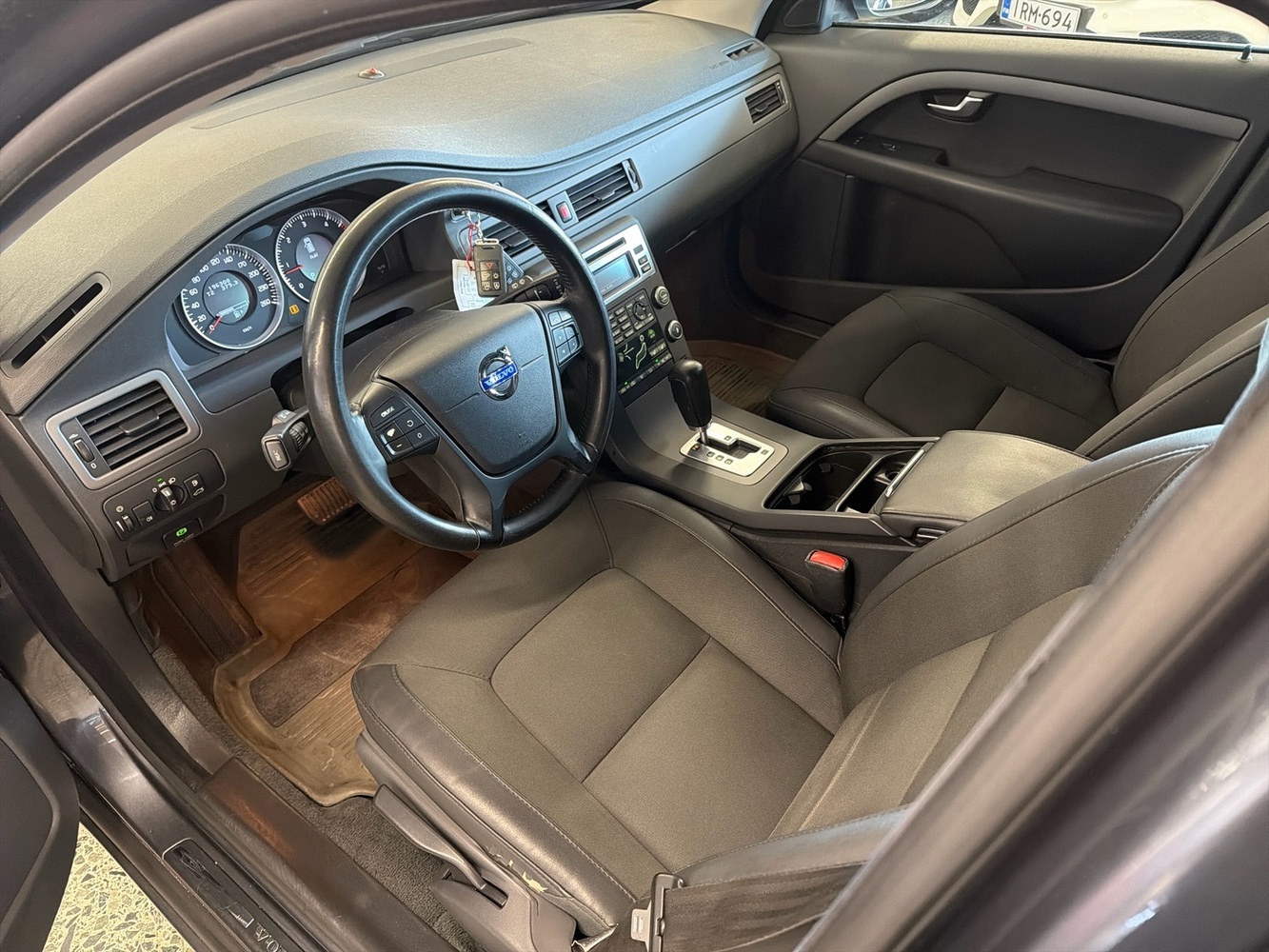 Volvo V70 vaihtoauto