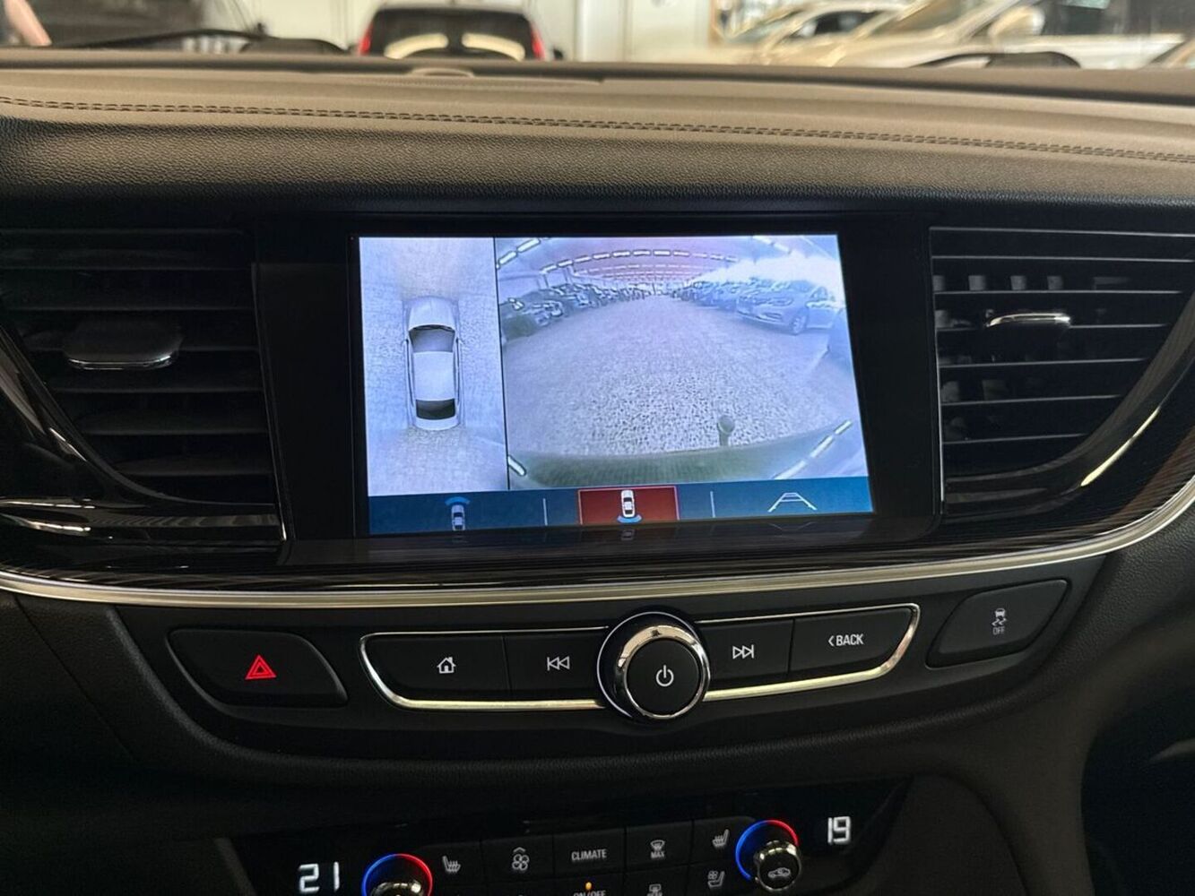 Opel Insignia vaihtoauto