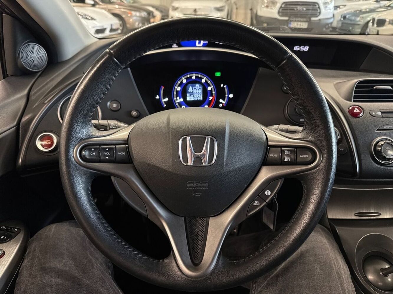 Honda Civic vaihtoauto